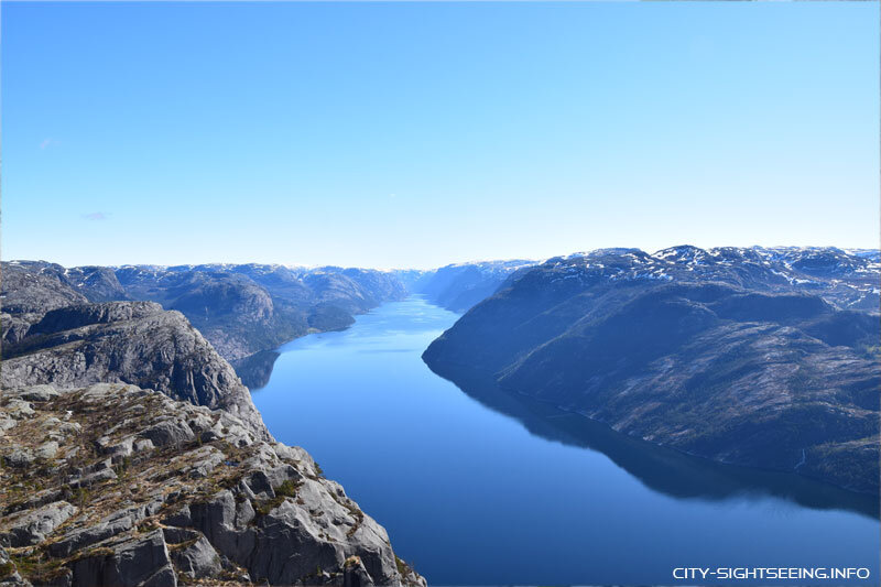 Lysefjord, Preikestolen